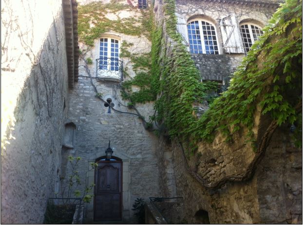 vieux vaison  autoriser l'affichage des images pour voir 